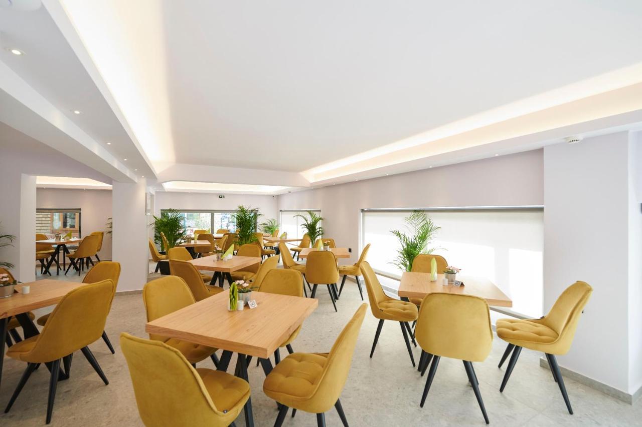Meni Hotel & Apartments Афины Экстерьер фото